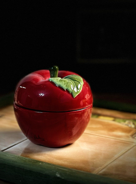 持续瓷生 出口尾货红色陶瓷苹果首饰储物盒家居装饰平安果工艺品