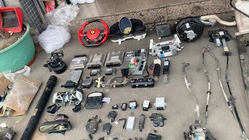 法拉利F12传动轴ABS泵减震器