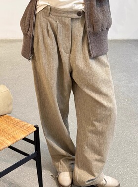 Cha 官方 | Aviva Jifei Xue 25秋冬 人字纹三褶棉混纺羊毛裤