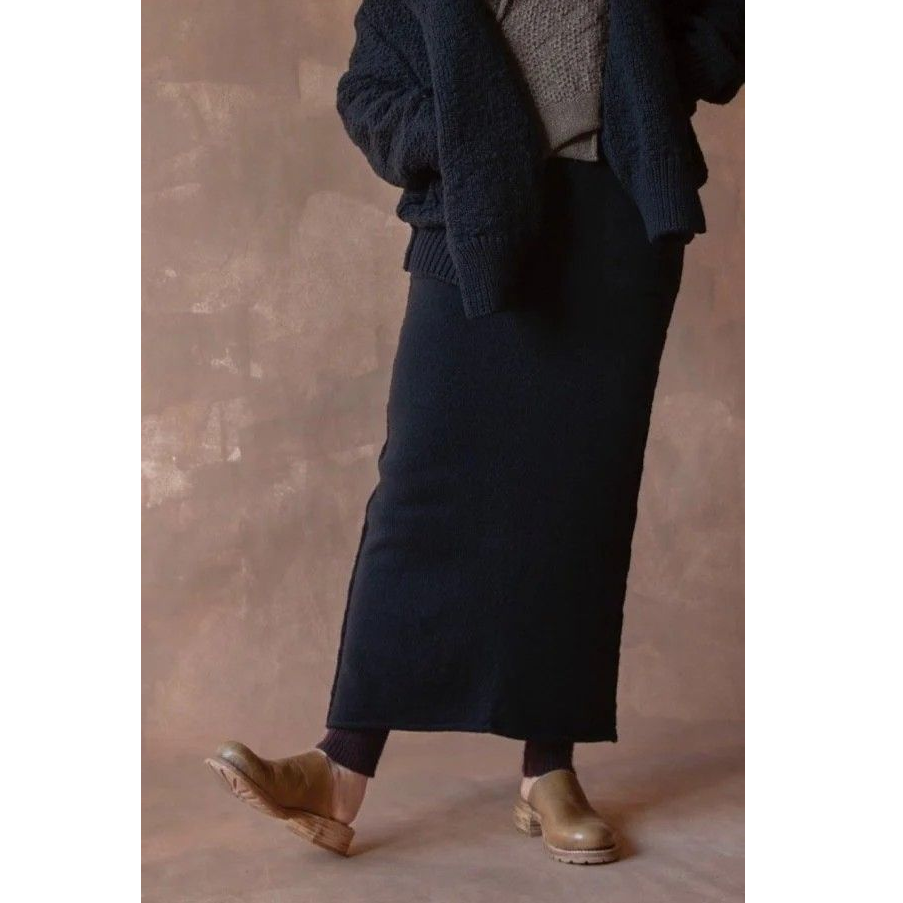 Cha 官方 | Daniel Andresen 25秋冬 tacoma牦牛绒针织长半裙