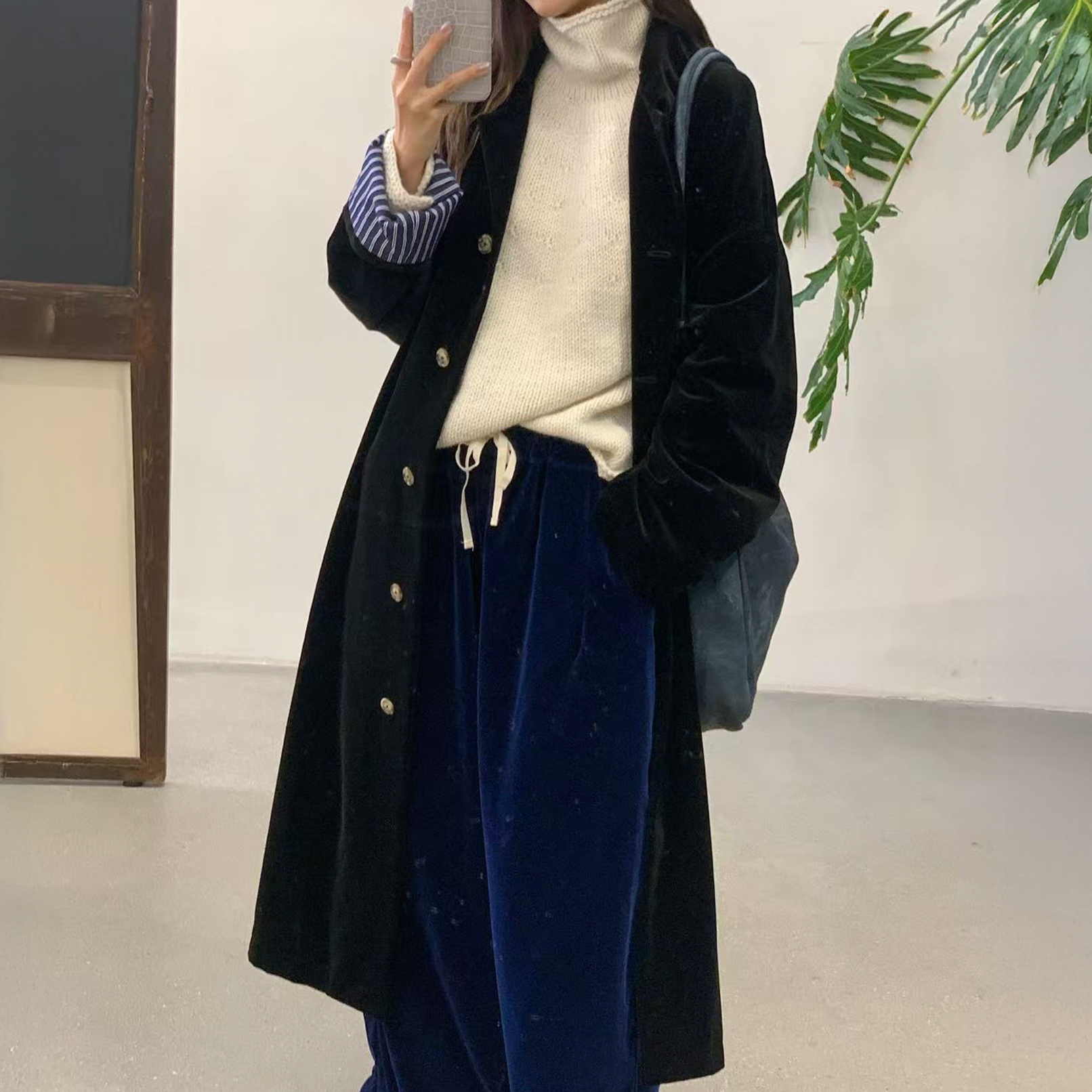 Cha 官方 | NITTO 25秋冬 MARA LUNGA意大利手工天鹅绒棉黑色外套