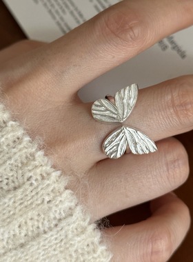 【两件包邮】甜酷蝴蝶戒指女叠戴优雅个性S925镀银开口指环ins小