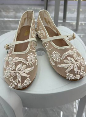 西班牙新中式软底平底单鞋女白色珍珠国风刺绣网纱圆头扣带跳舞鞋