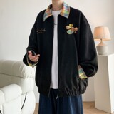 黑色