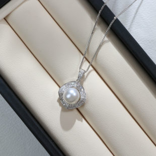 S925银9 10mm海水澳白珍珠吊坠