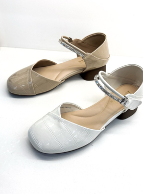 女凉2025夏季新款时尚百搭女鞋包头中空低跟凉鞋女鞋凉鞋250300