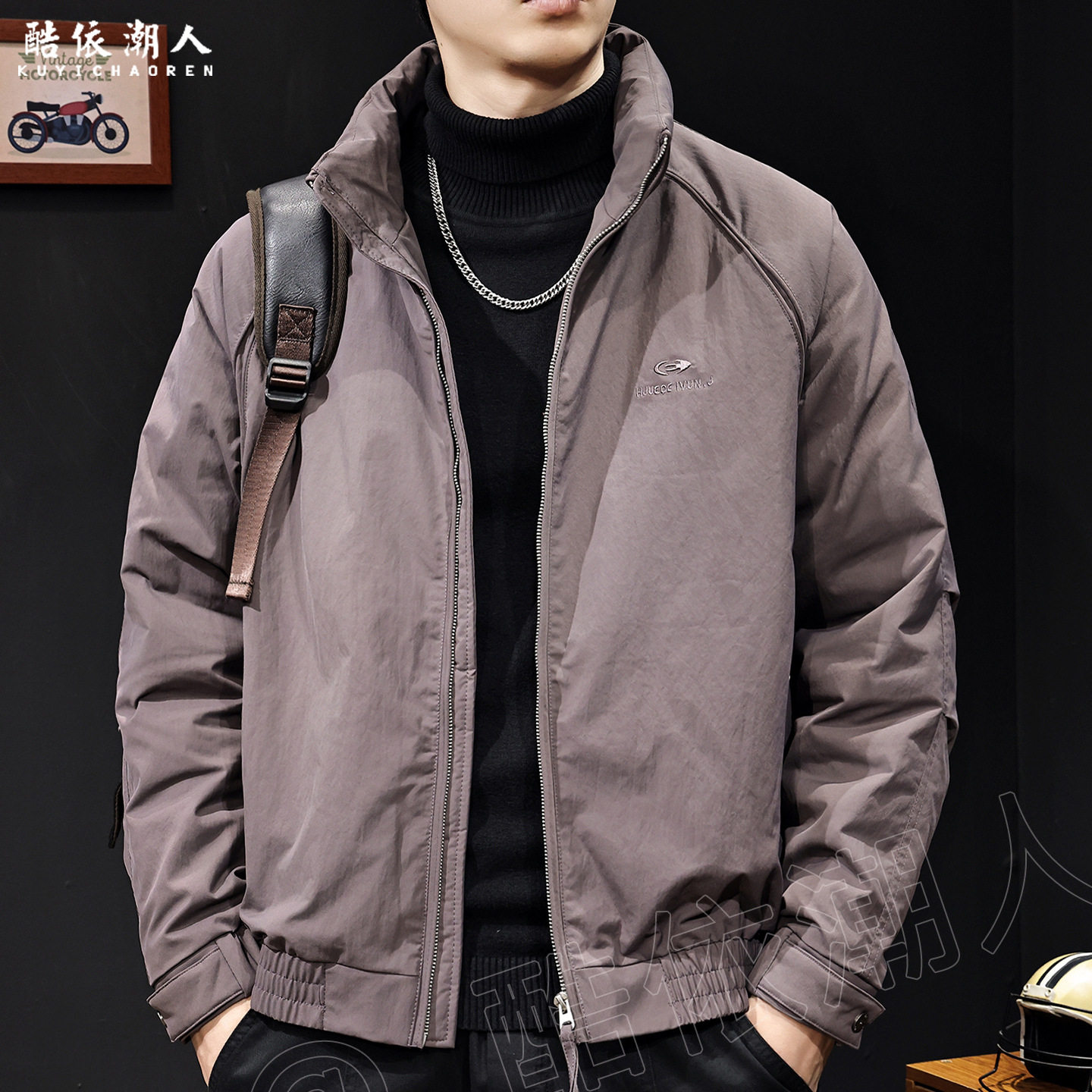 美式立领薄羽绒服男士秋冬季2025新款白鸭绒保暖潮牌休闲外套大码