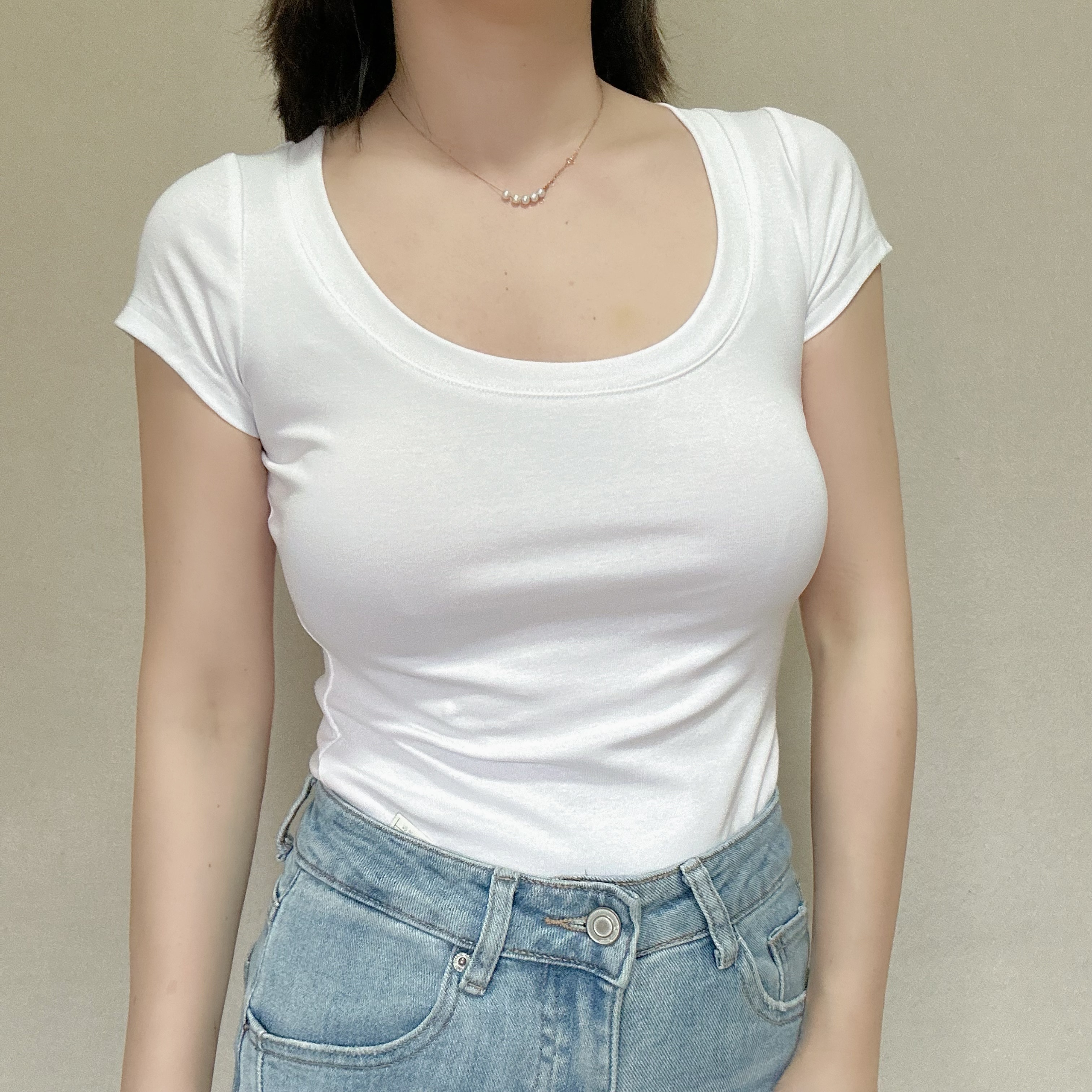 missjijielover 正肩高弹力大圆领全棉修身显瘦纯色短袖T恤打底衫