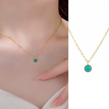 圆舞曲｜博主推荐S925纯银天然绿松石吊坠项链女小众复古锁骨颈链