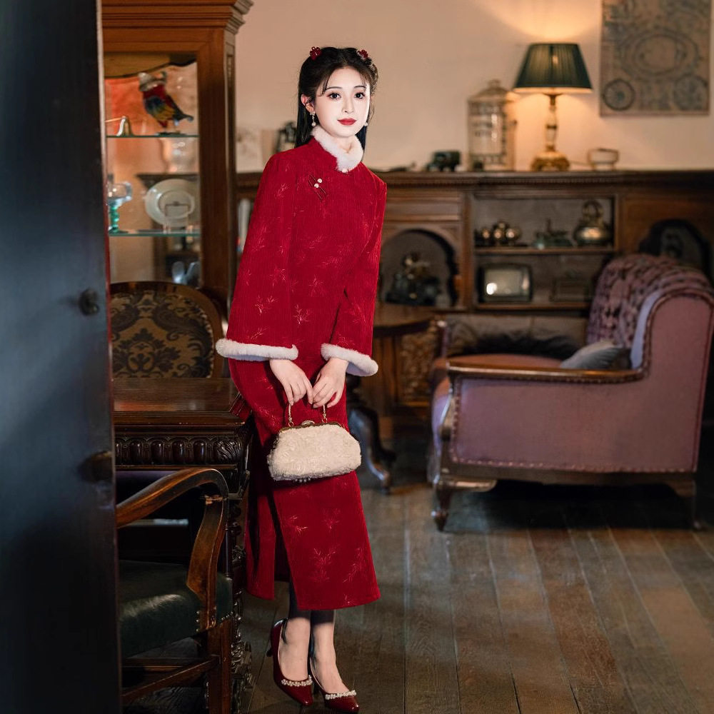 红色旗袍敬酒服新娘秋冬季订婚礼服裙新中式日常可穿长袖加绒加厚