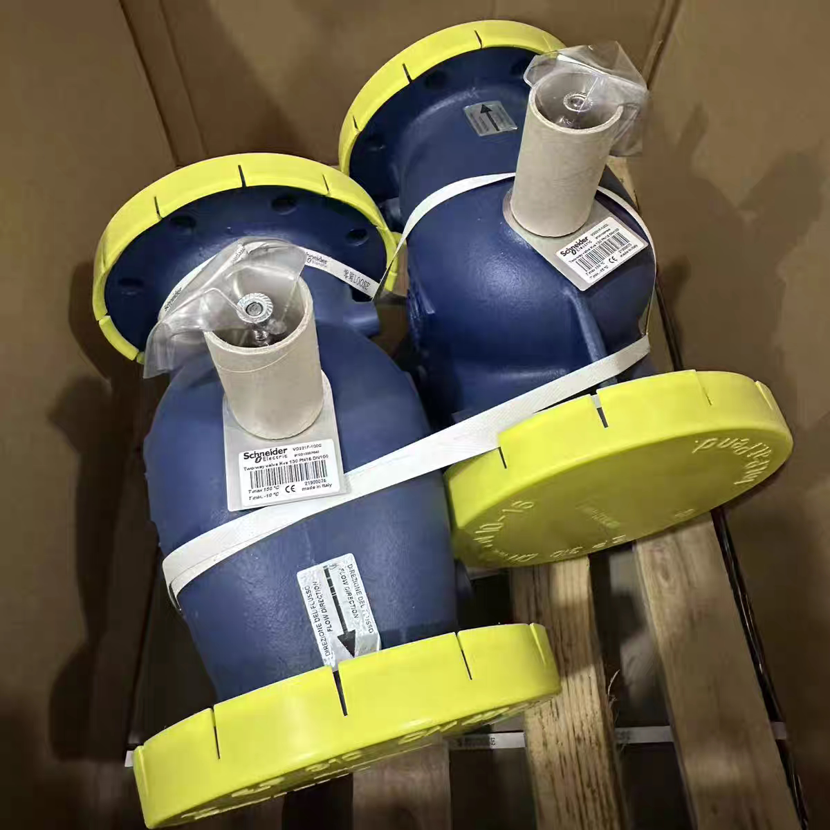 施耐德两通阀体VG221F-100C电动阀门