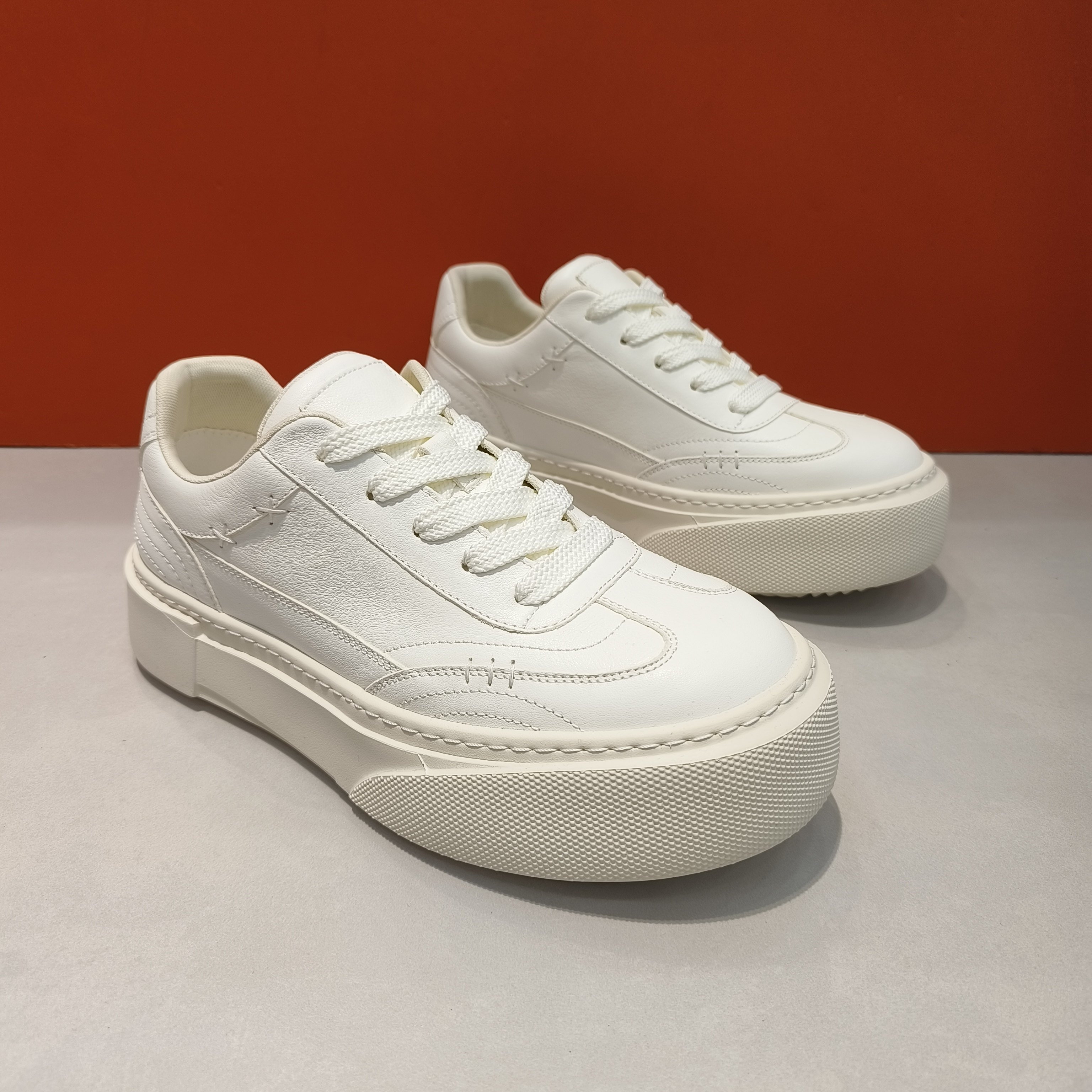 小白鞋男款2026新款春季头层牛皮男鞋厚底真皮白色板鞋男士休闲鞋,流行男鞋,休闲板鞋,淘宝优惠券,粉丝福利购,淘宝优惠卷