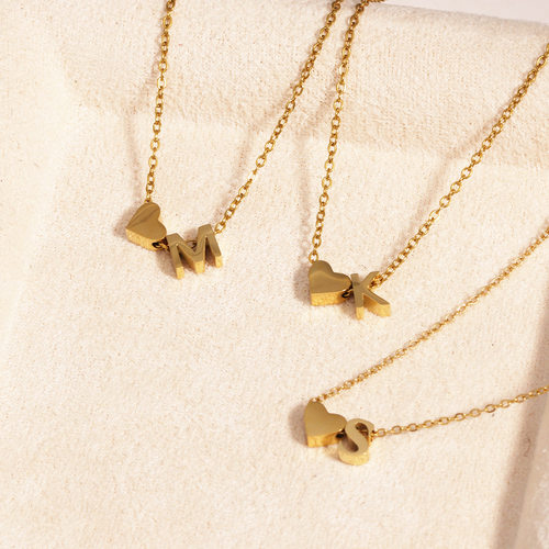 不锈钢镀18k金简约通勤爱心字母