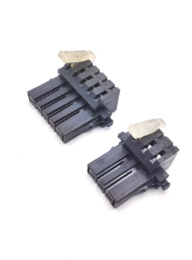 富士伺服驱动器电源插头 UVW L1L2L3 P(+)1 2 3 N(-)3孔5孔插头