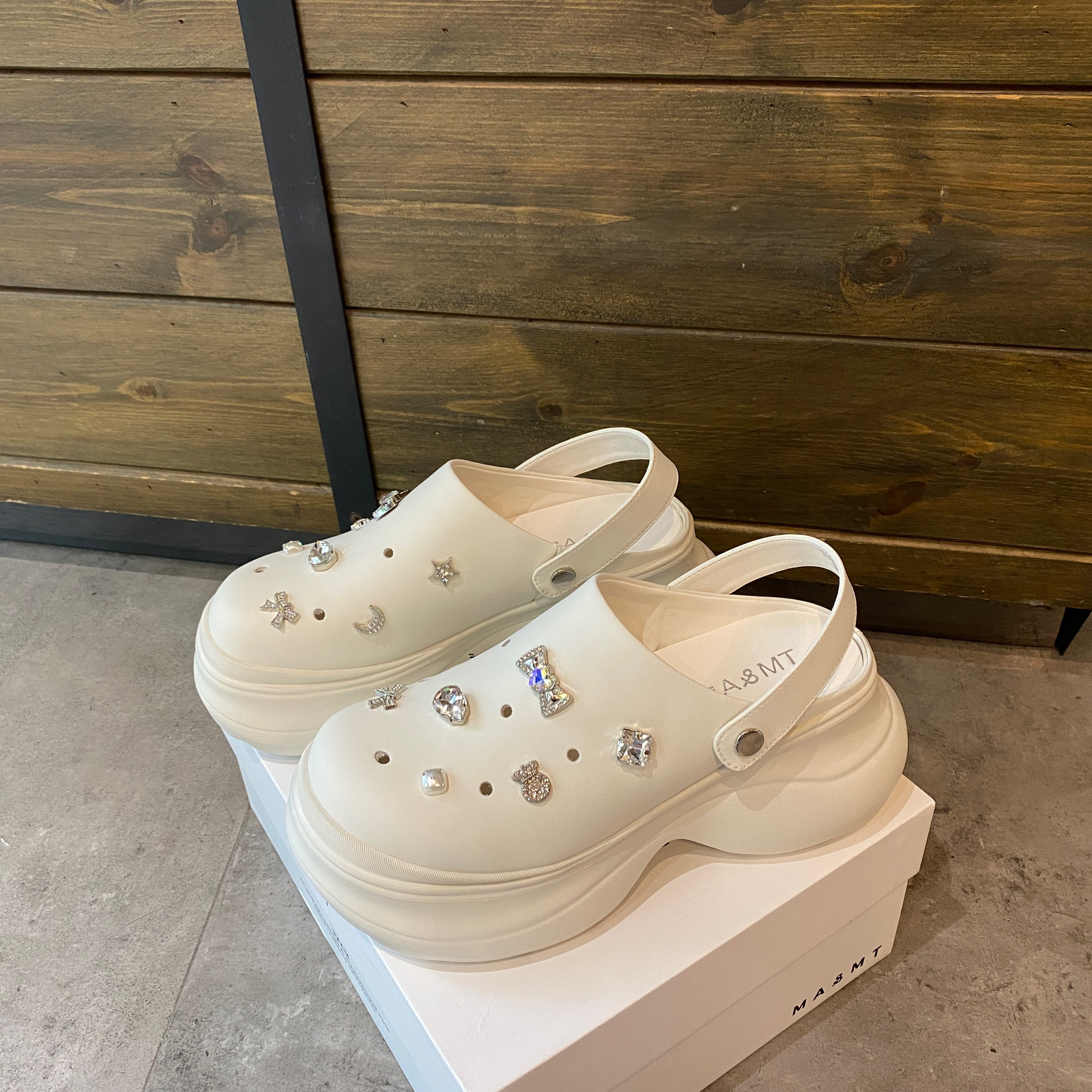 真皮厚底增高女士洞洞鞋2026夏季新款水钻两穿包头拖鞋凉鞋ins潮