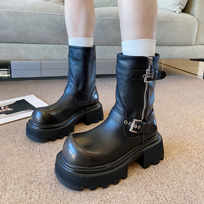 增高厚底擦色马丁靴女2025秋季新款英伦风短筒靴皮带扣机车靴单靴