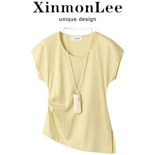 XinmonLee浅色系淡黄色洋气减龄开叉设计夏季短袖T恤修身显瘦圆领