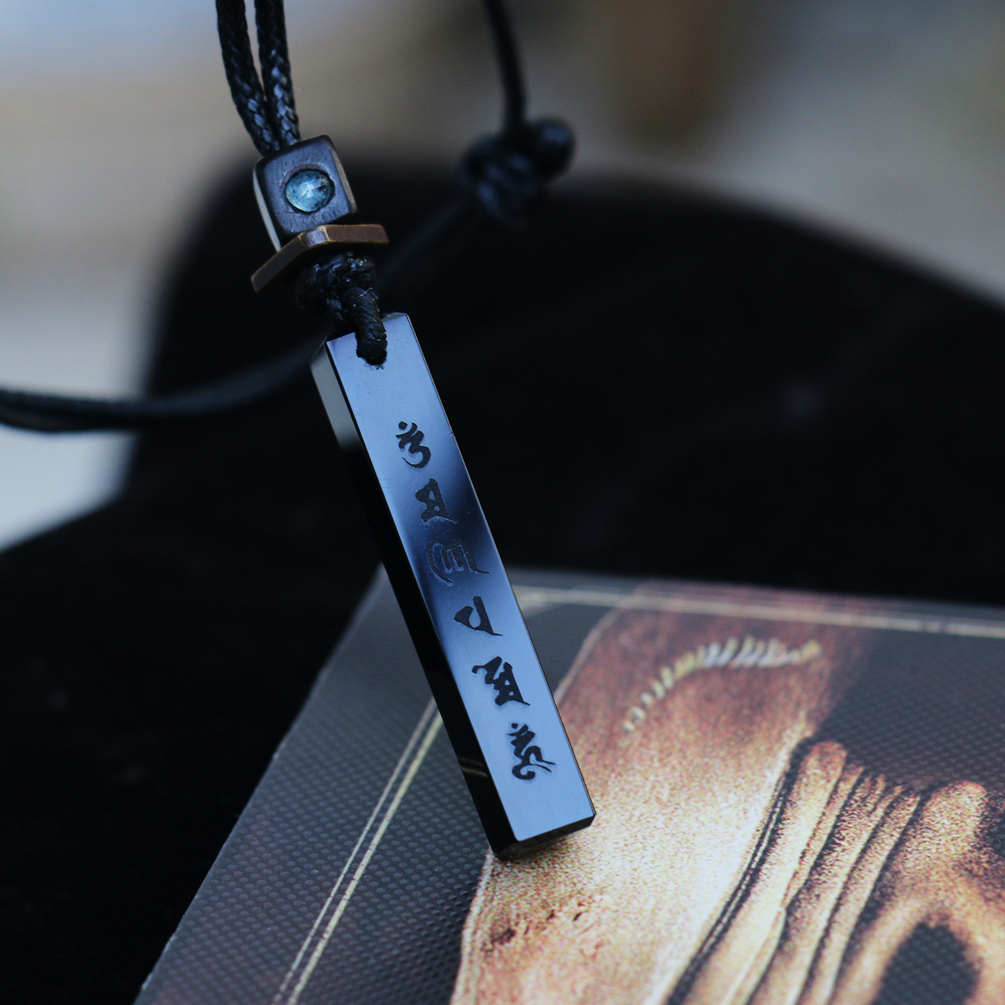 天然黑曜石海蓝宝项链男设计感小众轻奢高级感补水六字真言吊坠女