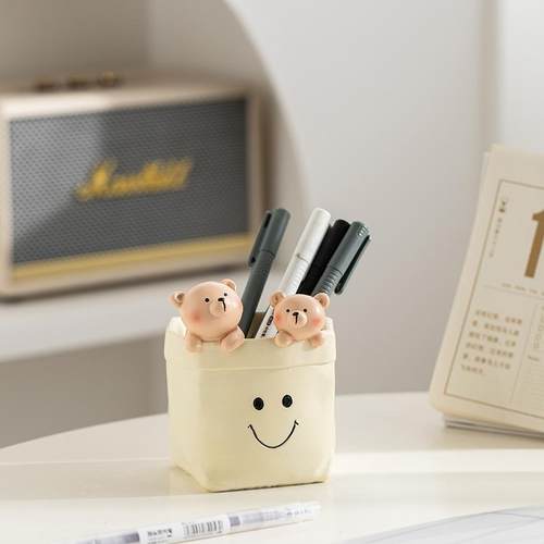 可爱小熊烟灰缸化妆刷笔筒收纳盒