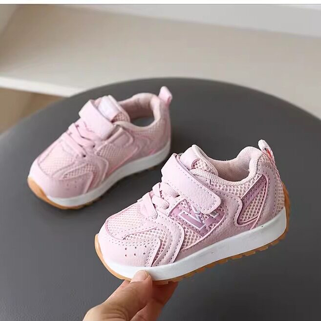 童鞋儿童运动鞋春新款透气网鞋男童软底跑步鞋女童小孩阿甘鞋