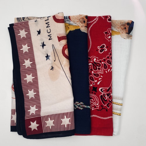 高品质纯棉印花小方巾男领巾女头巾小熊鹿发带Bandana