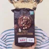 In stock, British Marks & Spencer M&S pistachio Almond Butter cookies are popular snacks thumbnail 2