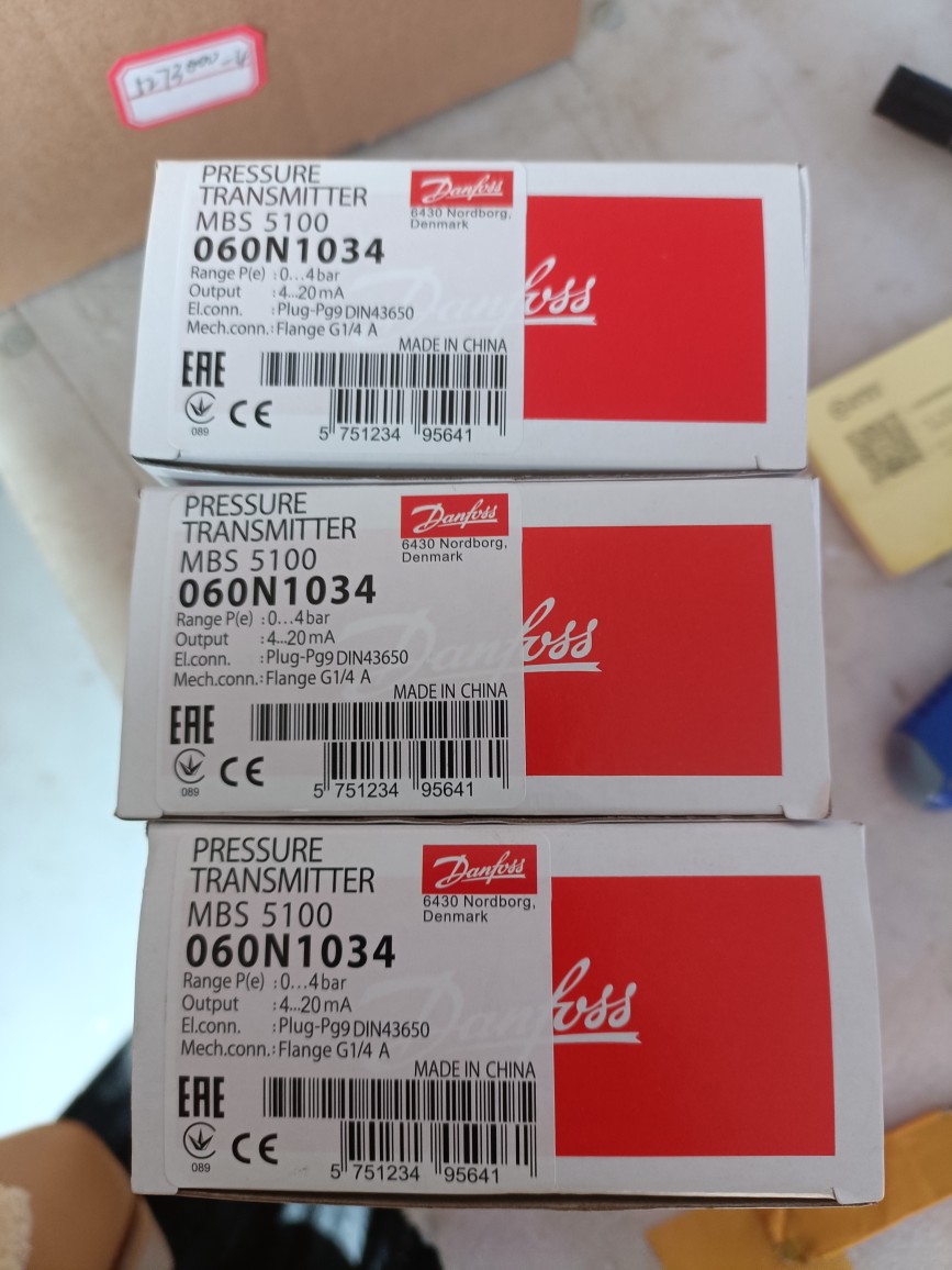 丹佛斯压力传感器MBS5100 060N1034  0-4bar现货议价包邮