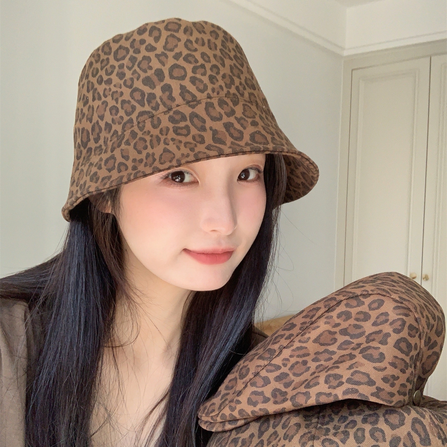 新款豹纹贝雷帽前进帽水桶帽女