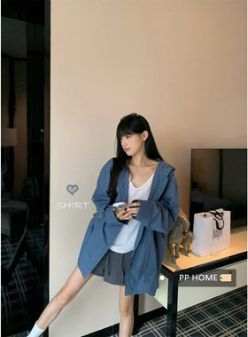 日本offcat松弛感蓝色格纹连帽宽松廓形衬衫女秋冬百搭减龄单排扣