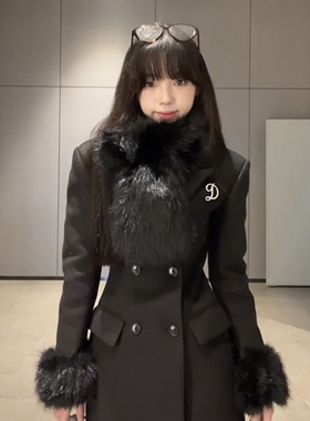 日本offcat黑色显瘦收腰大衣2024冬季新款加厚赫本风双排扣毛领呢