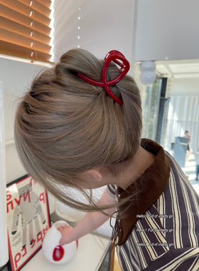 2026新年红别看小抓得紧简约后勺盘发抓夹半扎发抓韩系百搭鲨鱼夹