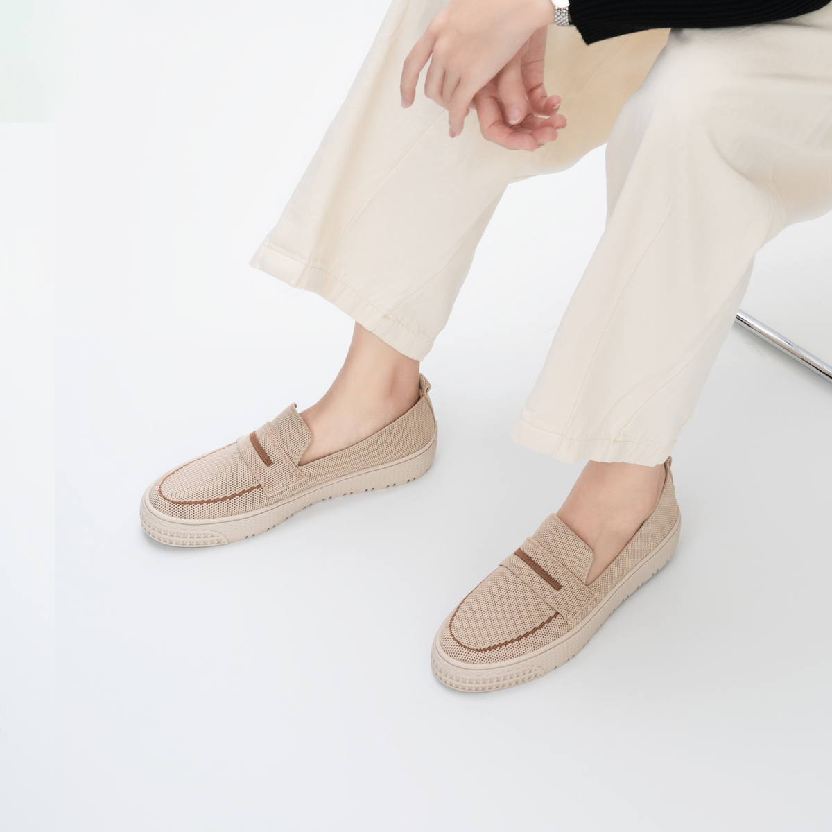 REREJOY2025春夏新款飞编针织乐福王妃鞋透气柔软圆头女士豆豆单