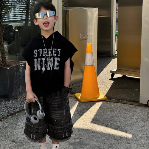 男女童连帽字母背心坎肩短T恤
