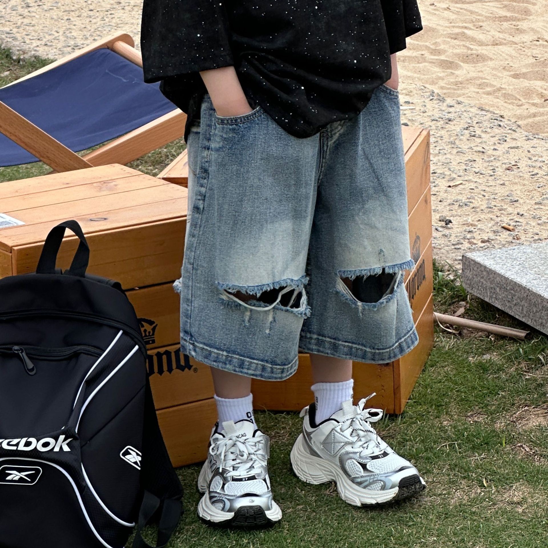 貌貌妈家2025夏季新款韩版男女童破洞中裤休闲牛仔短裤儿童裤潮