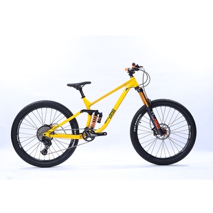 看门狗2联名款高加索动作飞包刷街下楼梯气压油刹高软尾山地车