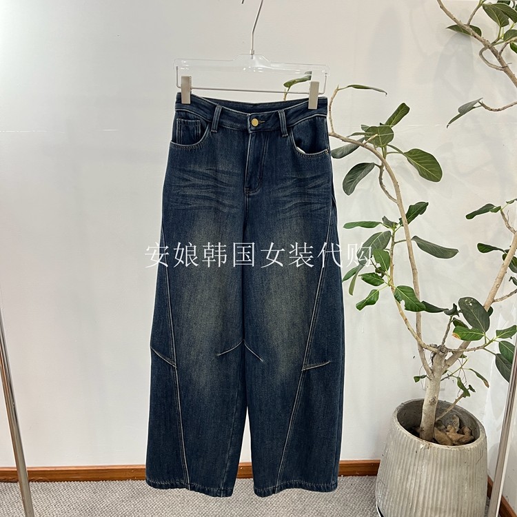 时尚直筒腰带磨白通勤牛仔裤