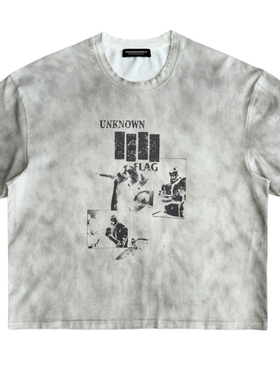 UNKNOWNWORLD 25SS 水洗脏旧喷绘磨毛短宽UNK FLAG印花氧化白T恤