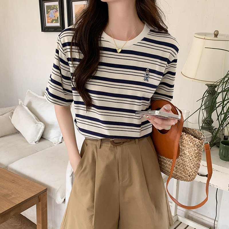 条纹纯棉t恤女士短袖夏季新款2026正肩上衣服小个子宽松半袖洋气