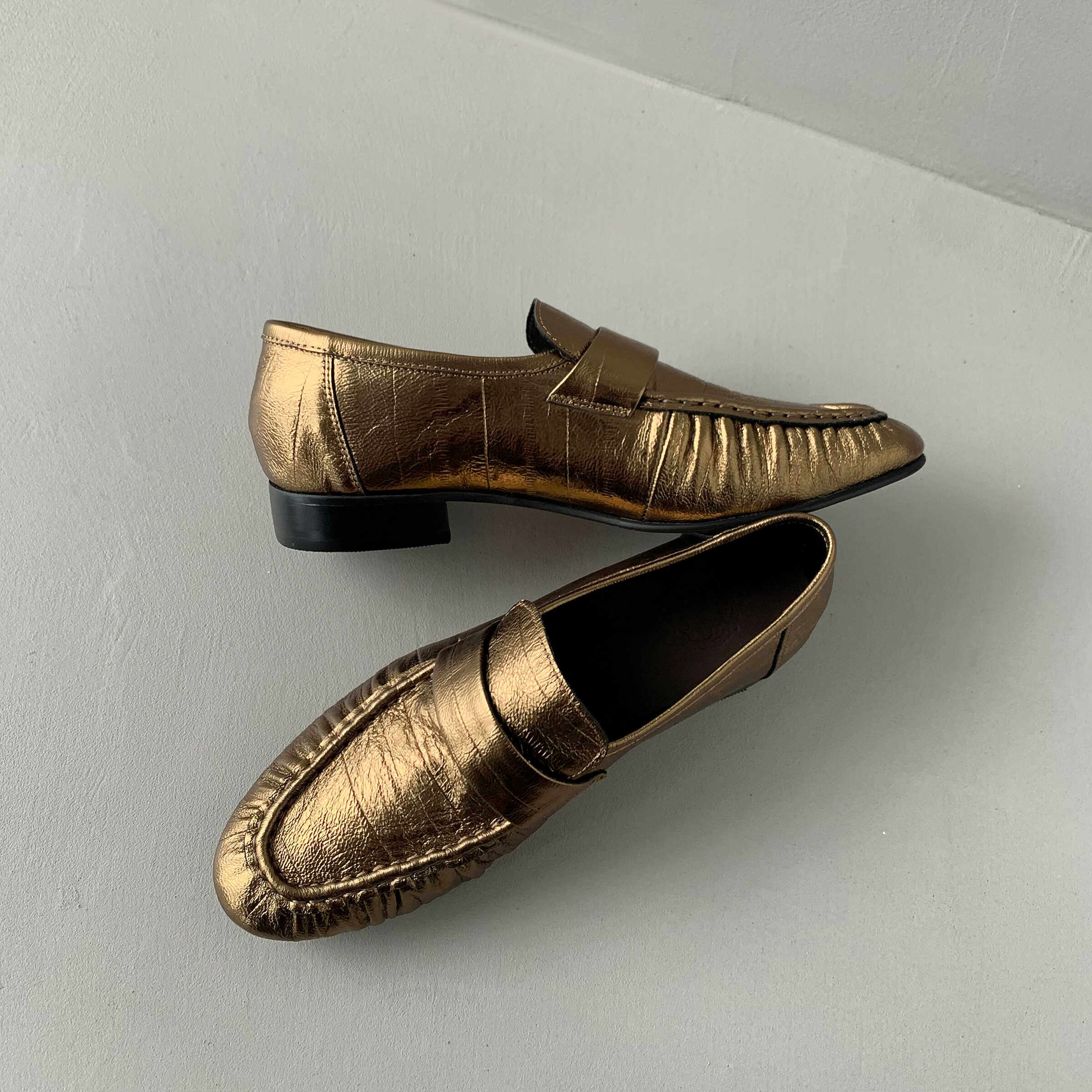 2024年秋季羊皮乐福鞋The ro*软豆豆鞋女平底圆头小皮鞋金色,女鞋,乐福鞋（豆豆鞋）,淘宝优惠券,粉丝福利购,淘宝优惠卷