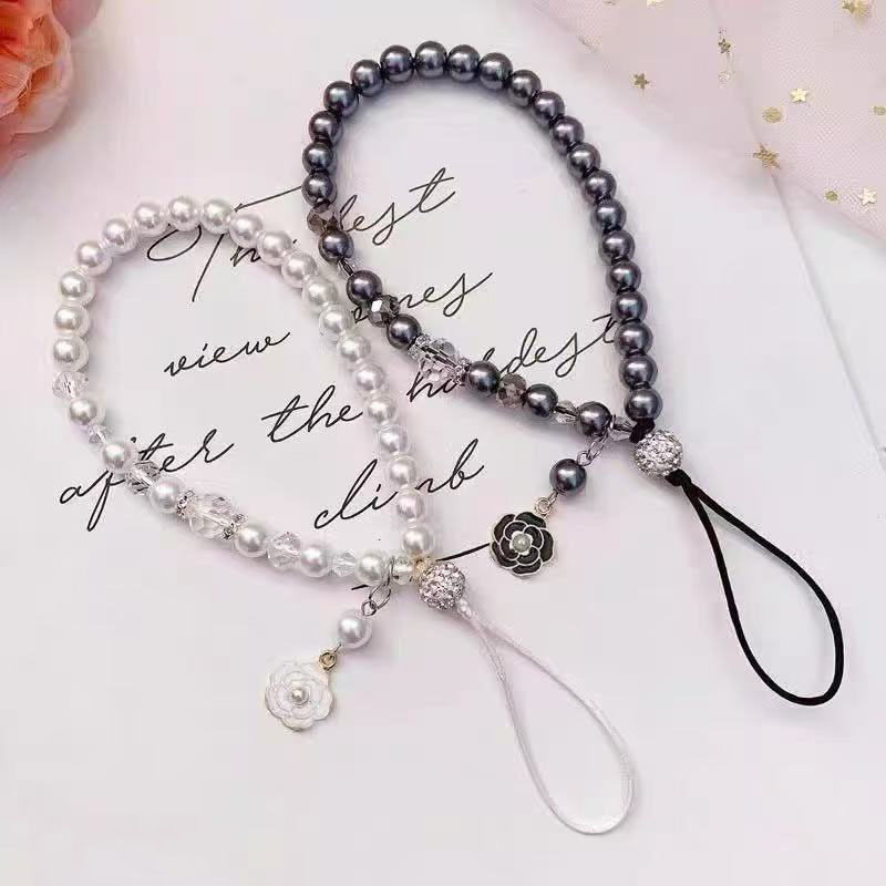 小香风珍珠手机链小花吊坠手机挂绳手机壳串珠挂饰挂件防摔链条女