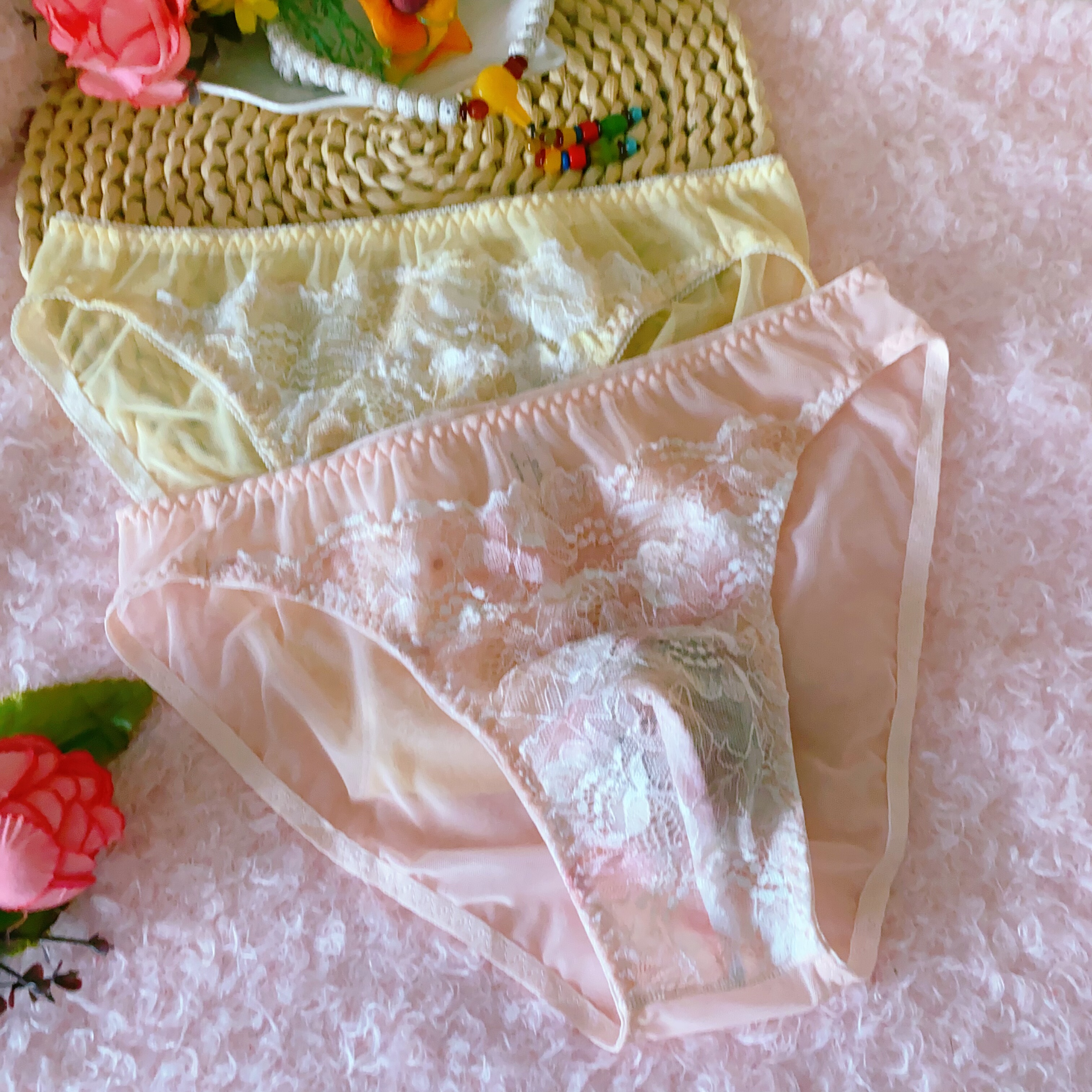 男士三角内裤性感中腰蕾丝花边款穿着舒适透气内裤女性化设计