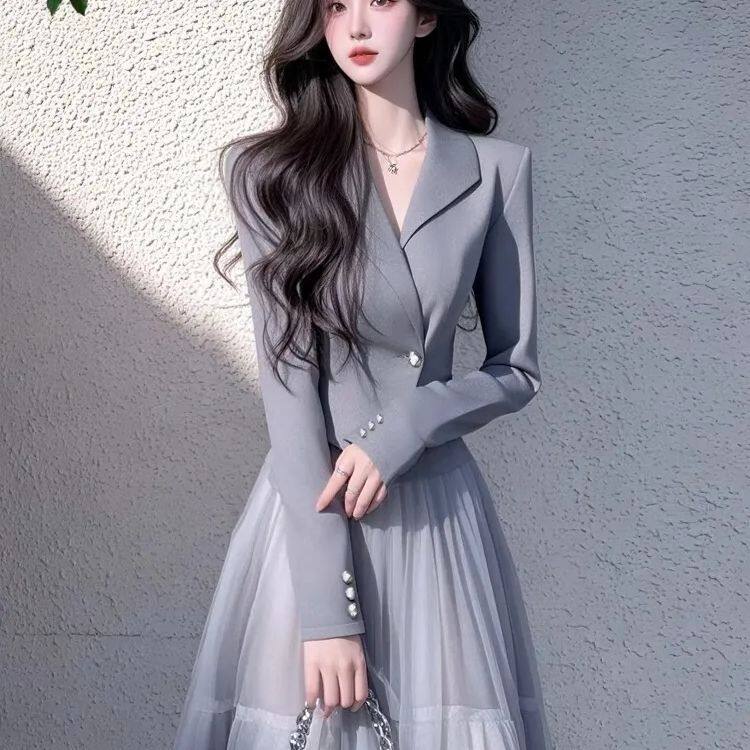 2026年春秋轻奢高级感气质名媛小香风灰色西装外套网纱半身裙套装