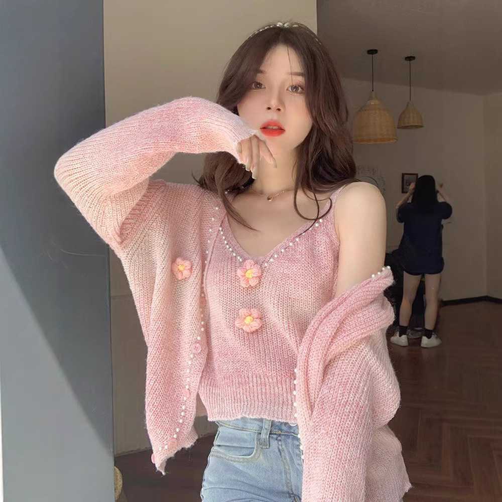 别致漂亮马海毛毛衣外套针织开衫女春秋内搭吊带背心时尚两件套装