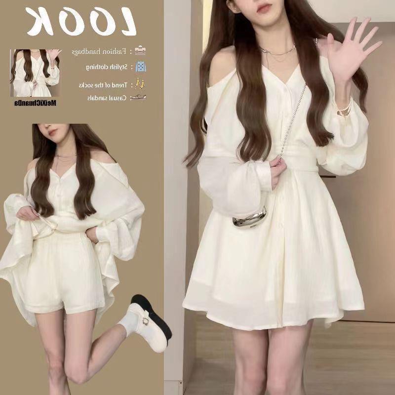 春夏温柔系穿搭女2026新款韩版设计感露肩显瘦上衣百搭短裤两件套