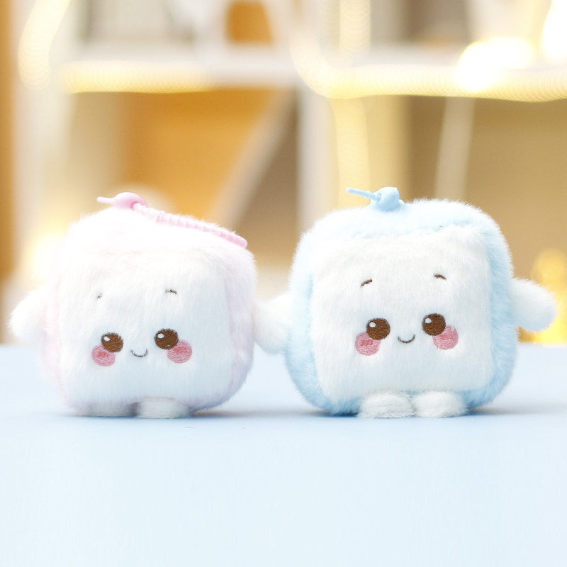 毛绒玩具可爱豆腐玩偶丑萌公仔女生礼物娃娃包包挂饰钥匙扣小挂件