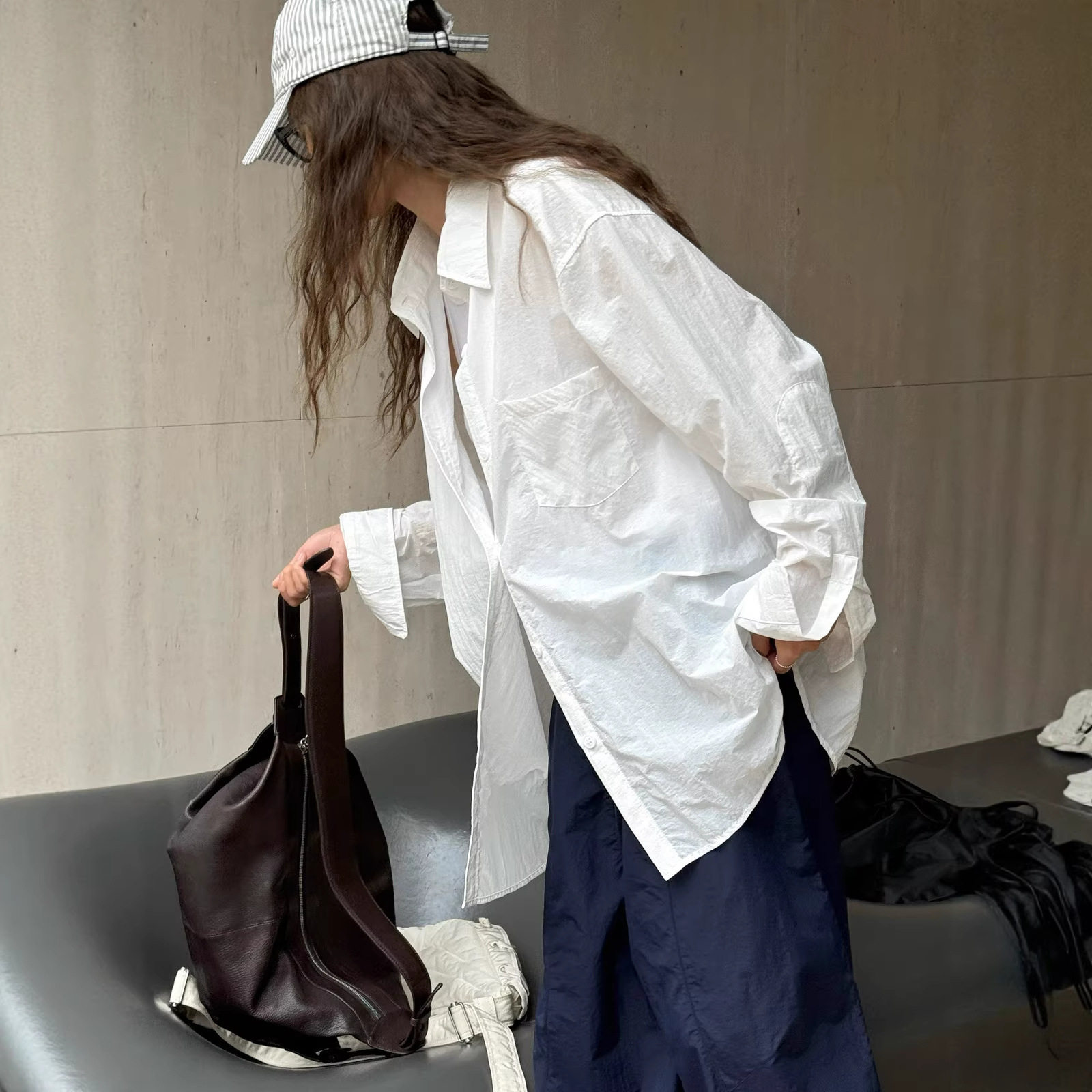 有乐秋季新款韩版慵懒户外休闲尼龙衬衫宽松显瘦廓形上衣女