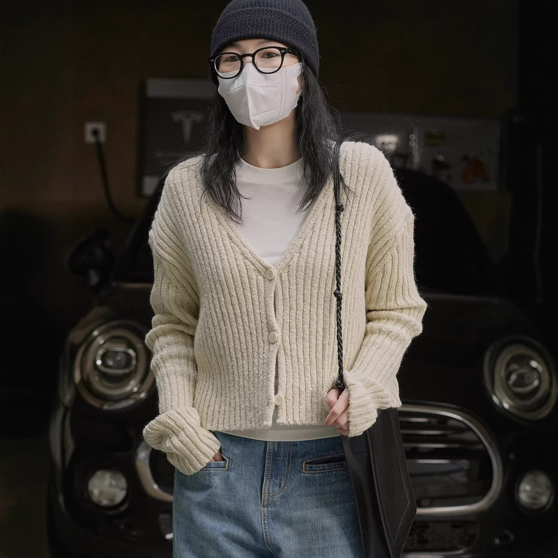 有乐春季新款韩版慵懒简约v领开衫宽松舒适肌理感休闲针织外套女