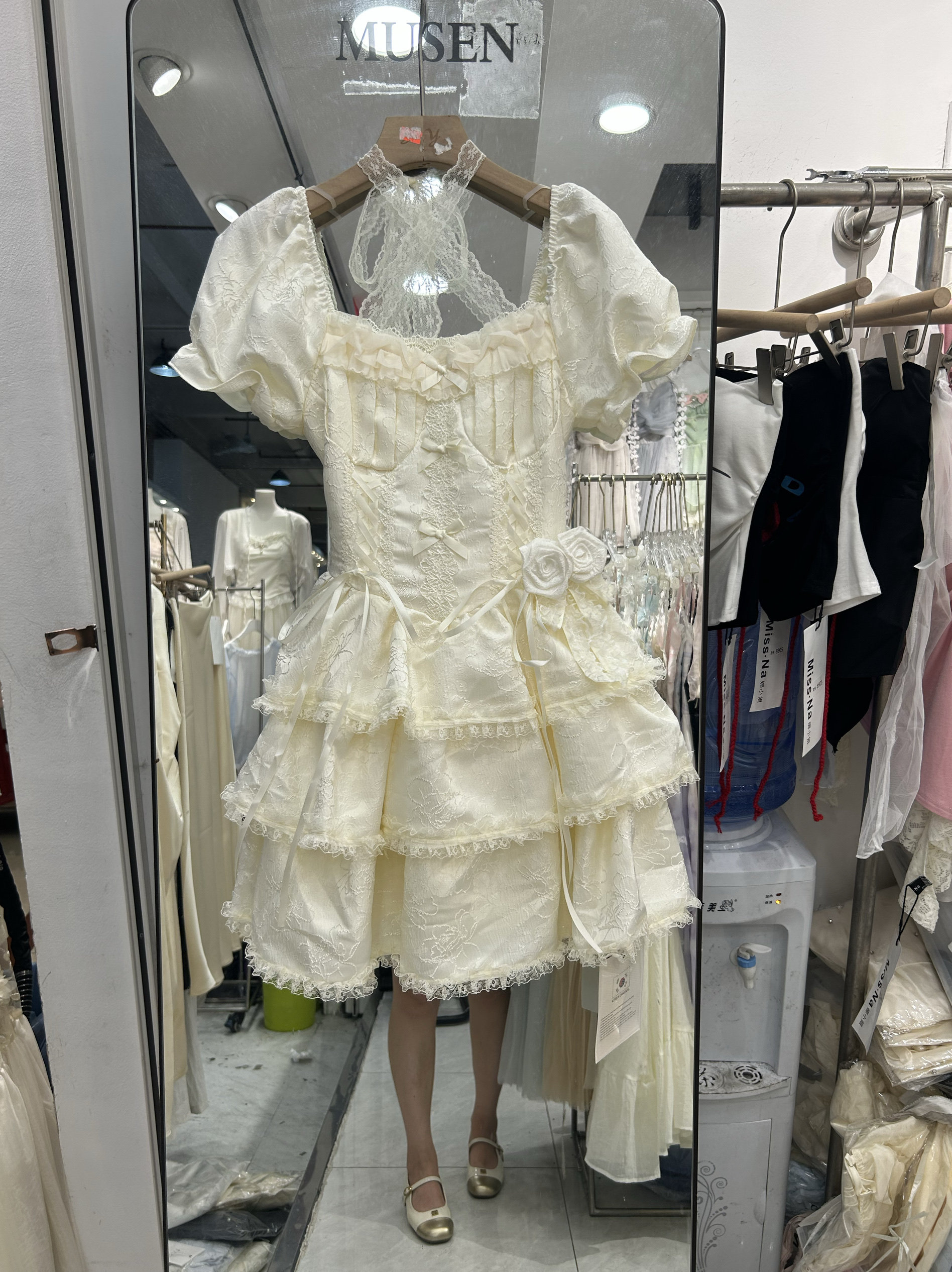 法式复古方领泡泡袖绝美连衣裙甜连衣裙