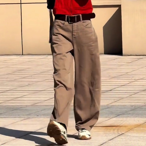 卡其色高腰慵懒风直筒弯刀牛仔裤