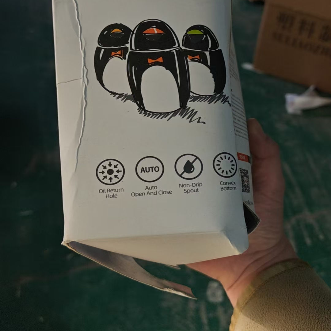 2-129文具套装（以实物展示为准）8690开盖油壶